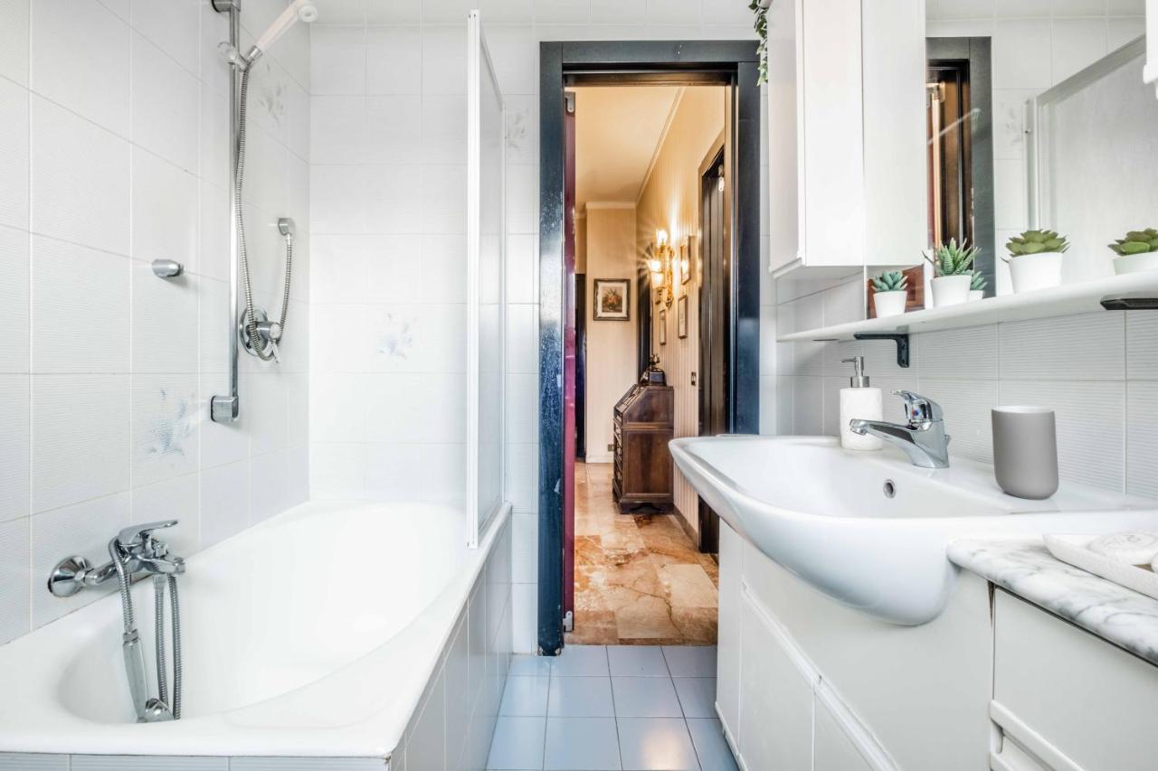 Ferienwohnung Morgantini House San Siro-Duomo "Netflix & Terrace" Mailand Exterior foto